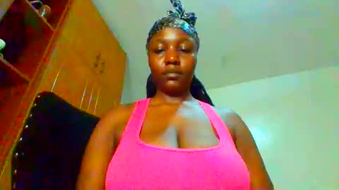 quincy_20 online show from April 27, 2026, 5:33 pm