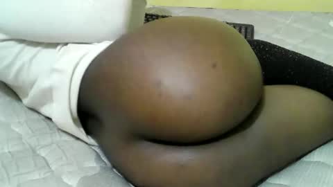 quincy joy11 online show from December 4, 2025, 4:05 pm