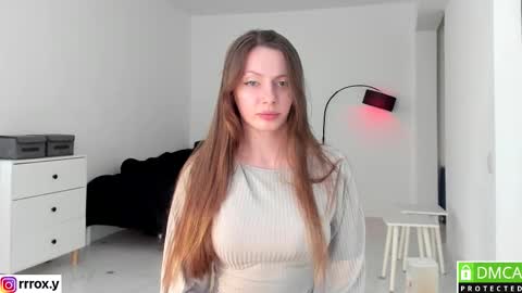 r00xvel online show from October 11, 2025, 8:02 am