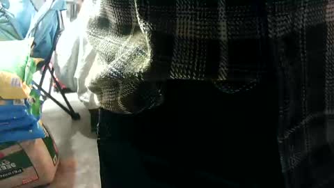 Snapshot of r2deplex31 chatting on November 9, 2025, 1:42 pm r2deplex31 online show from November 9, 2025, 1:42 pm