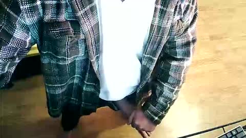 Snapshot of r2deplex31 chatting on November 16, 2025, 3:50 pm r2deplex31 online show from November 16, 2025, 3:50 pm