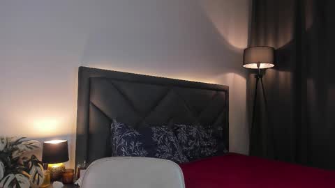    online show from November 27, 2025, 8:11 pm