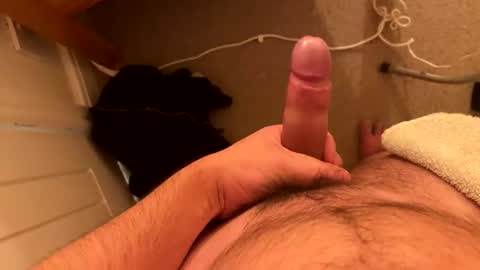 r_andolph online show from December 15, 2025, 8:57 pm