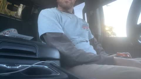 rabbi_poolnoodle online show from October 16, 2025, 9:05 pm