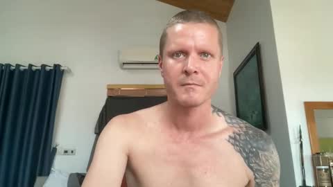rabbit_eyes69 online show from May 3, 2026, 3:56 am