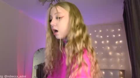 Snapshot of rabbyasti chatting on February 4, 2026, 5:19 pm Rebecca Becc online show from February 4, 2026, 5:19 pm