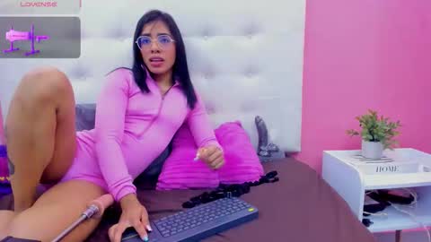 Rachel Donnelly online show from September 9, 2025, 4:45 am