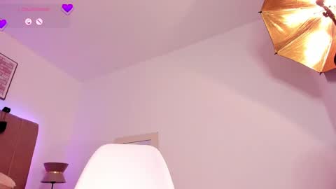 RACHEL ES online show from December 10, 2024, 6:44 am