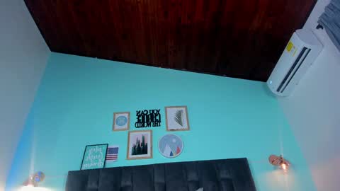  RACHEL  online show from February 7, 2025, 2:26 pm