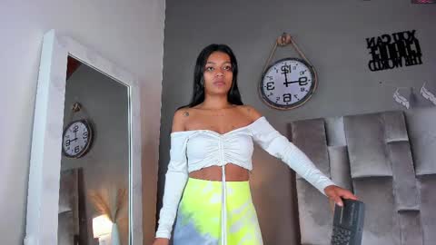  RACHEL  online show from March 7, 2025, 11:40 am