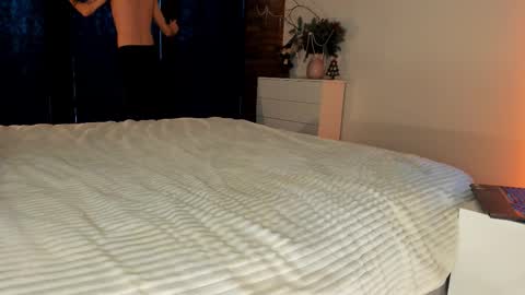 Sherryl online show from December 16, 2025, 8:41 am