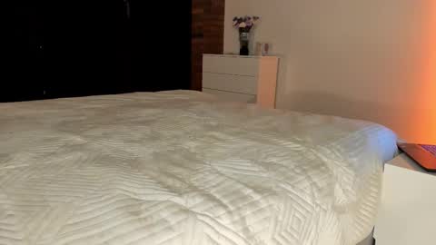 Sherryl online show from February 23, 2026, 6:49 pm