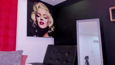  DALIANA  online show from February 10, 2026, 12:20 pm