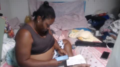 rachelexoticgirl online show from April 15, 2026, 9:37 pm