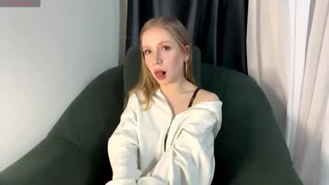 Alice online show from December 15, 2025, 8:24 pm