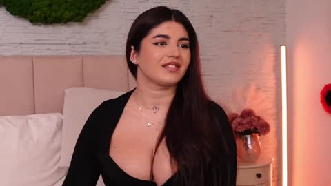 RachelSwaan online show from December 2, 2024, 11:01 am