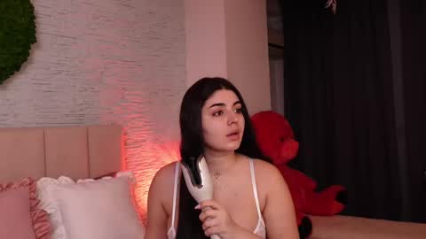 RachelSwaan online show from March 1, 2025, 4:47 am