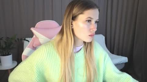 Snapshot of rachelwooods chatting on January 10, 2026, 7:43 am Rachel online show from January 10, 2026, 7:43 am