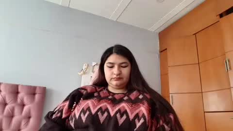 radiantgoddes online show from January 20, 2025, 1:32 pm