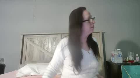 Radiant Peach Goddess online show from February 16, 2025, 5:26 pm