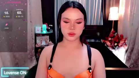 raeganclinton online show from September 16, 2025, 12:11 am