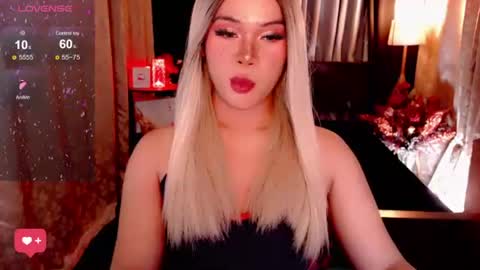 raeganclinton online show from September 23, 2025, 1:19 am