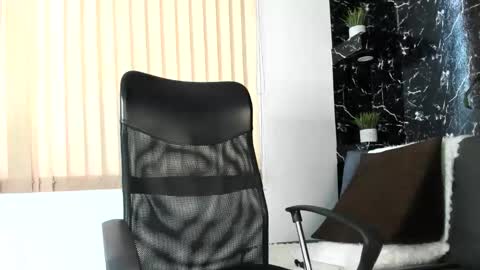 R A F A E L online show from November 22, 2025, 8:19 pm