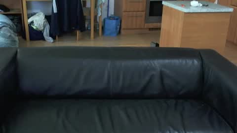 rafaelosteel online show from May 29, 2026, 10:57 am