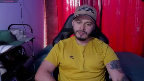 ragnar_lothbrok77 online show from March 3, 2025, 8:54 pm