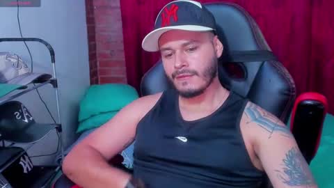 ragnar_lothbrok77 online show from March 7, 2025, 8:23 am