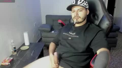 ragnar_lothbrok77 online show from February 14, 2026, 5:26 am