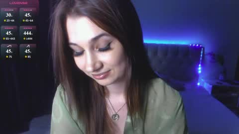Snapshot of rahatlocum chatting on April 29, 2026, 1:48 pm Sofie online show from April 29, 2026, 1:48 pm
