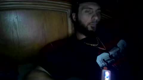 Snapshot of raidersman757 chatting on December 17, 2025, 3:34 am hitman online show from December 17, 2025, 3:34 am