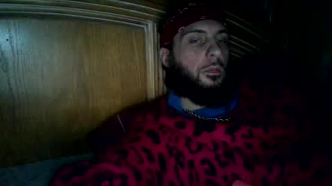 Snapshot of raidersman757 chatting on January 15, 2026, 12:04 am hitman online show from January 15, 2026, 12:04 am