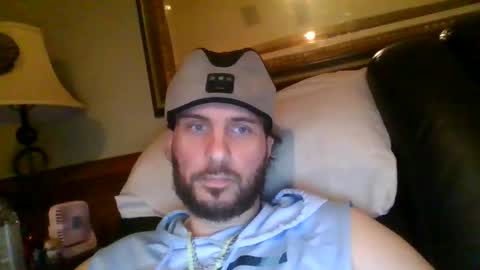 Snapshot of raidersman757 chatting on February 10, 2026, 1:21 am hitman online show from February 10, 2026, 1:21 am