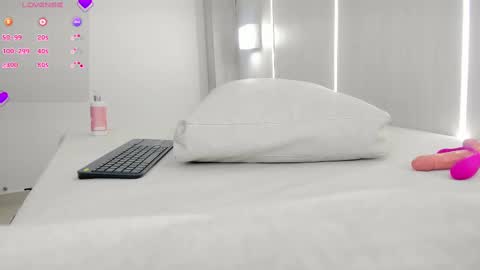railey_rosse online show from March 2, 2025, 1:36 am