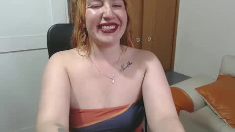 Paula online show from February 24, 2025, 9:52 pm