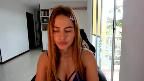 Jennyindependent model . online show from January 4, 2025, 8:16 pm