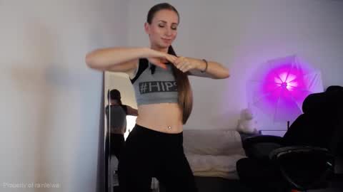 Call me Lei online show from September 23, 2025, 3:15 pm