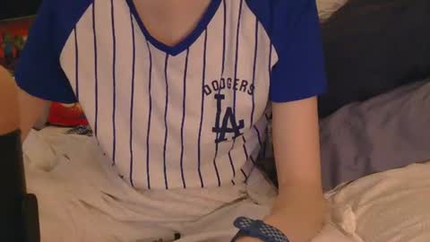 Snapshot of rainydayem chatting on July 13, 2026, 3:42 am RainyDayEm online show from July 13, 2026, 3:42 am