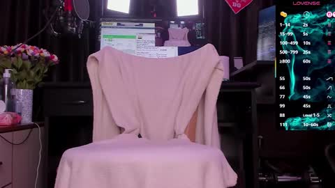 Laura online show from February 1, 2026, 3:38 am