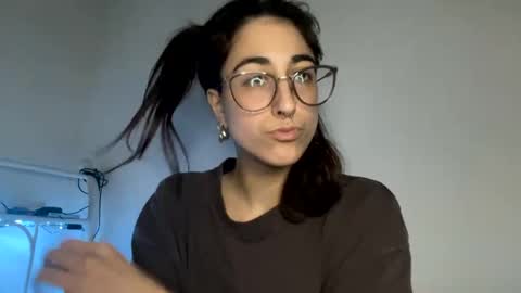 Ray Ray online show from February 4, 2025, 3:00 am