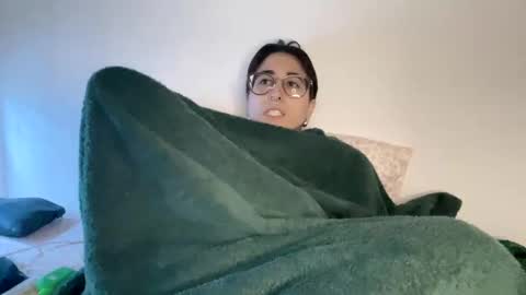 Ray Ray online show from February 5, 2025, 3:13 am