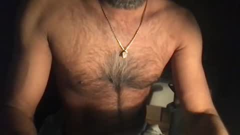 rajeshrex143 online show from January 14, 2026, 3:12 am