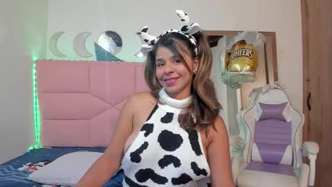  Nina  online show from October 14, 2025, 1:50 am