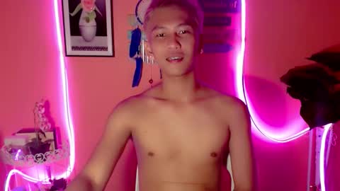 ralfhuge24 online show from September 19, 2025, 6:59 am