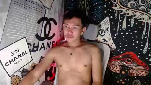 ralfhuge24 online show from May 31, 2026, 11:17 pm