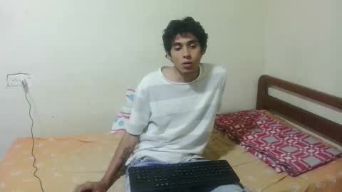 rami_hot0 online show from December 16, 2025, 8:03 pm