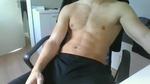 ramonjoosse2001 online show from October 27, 2025, 1:26 pm