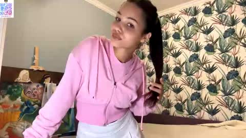 ShyBerry online show from October 16, 2025, 9:27 pm